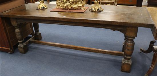 An oak refectory table, L.214cm